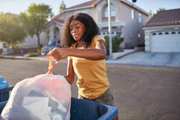 Best Junk Hauling Services  in North Canton, OH